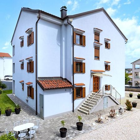 Apartments Kvarner Malinska Zewnętrze zdjęcie