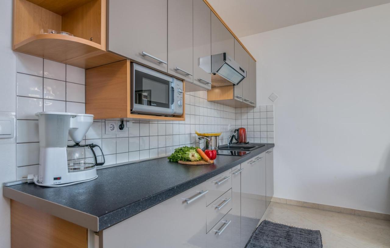 Apartments Kvarner Malinska Zewnętrze zdjęcie