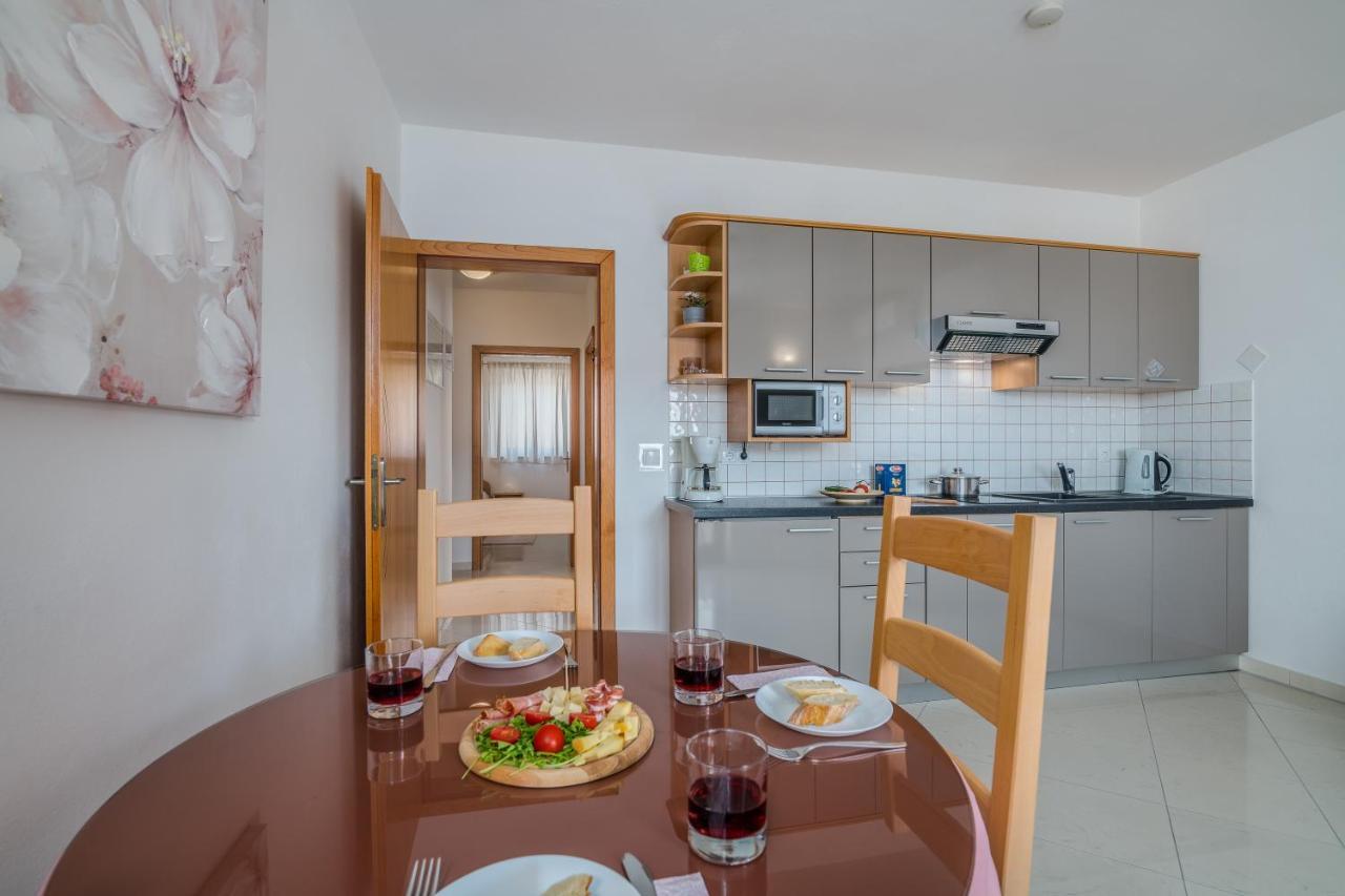 Apartments Kvarner Malinska Zewnętrze zdjęcie
