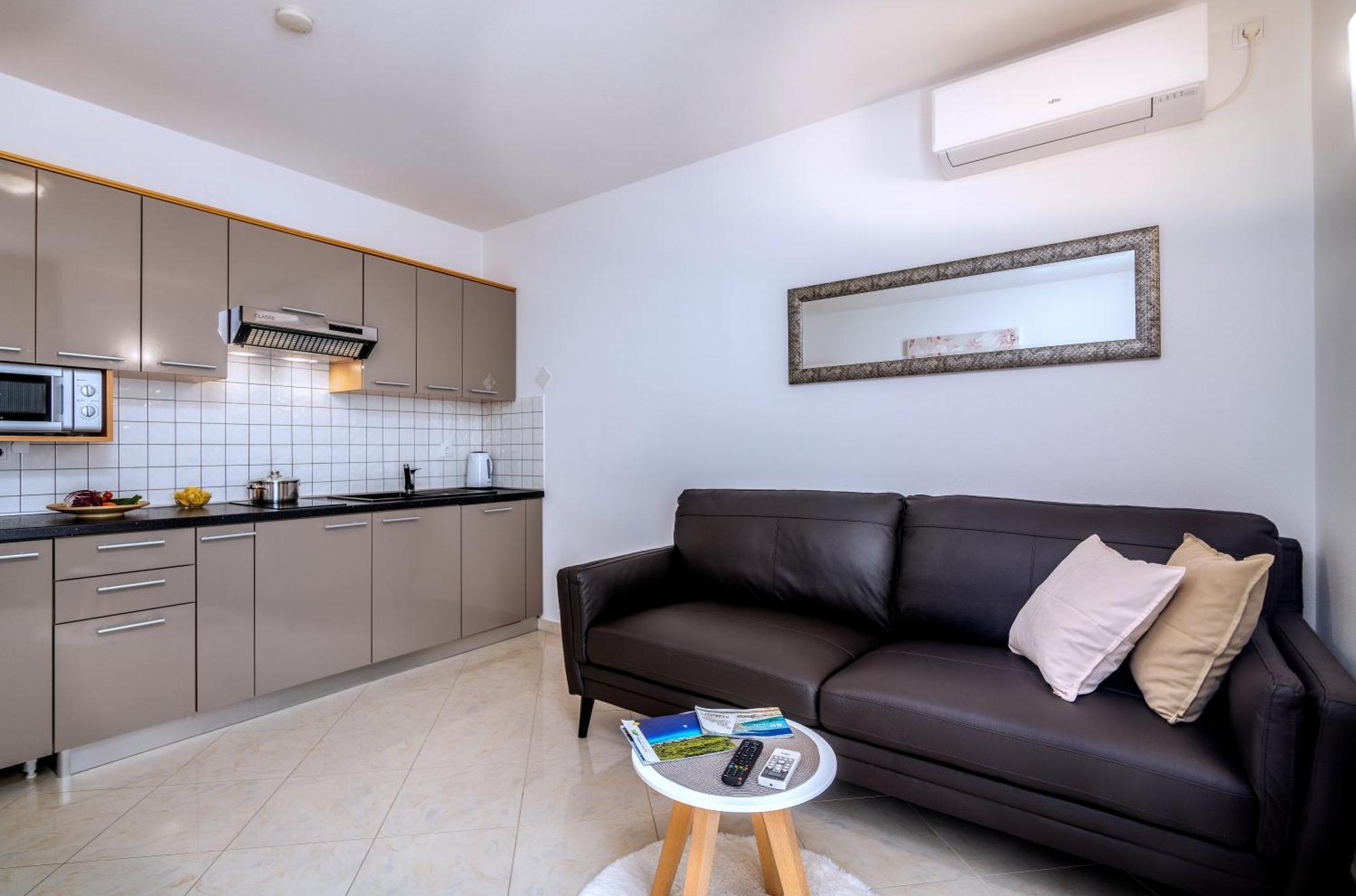 Apartments Kvarner Malinska Zewnętrze zdjęcie