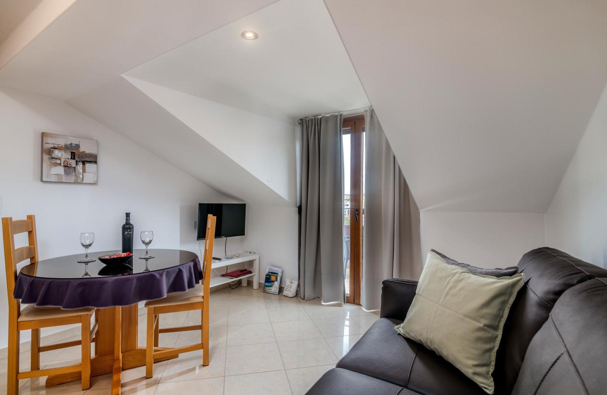 Apartments Kvarner Malinska Zewnętrze zdjęcie