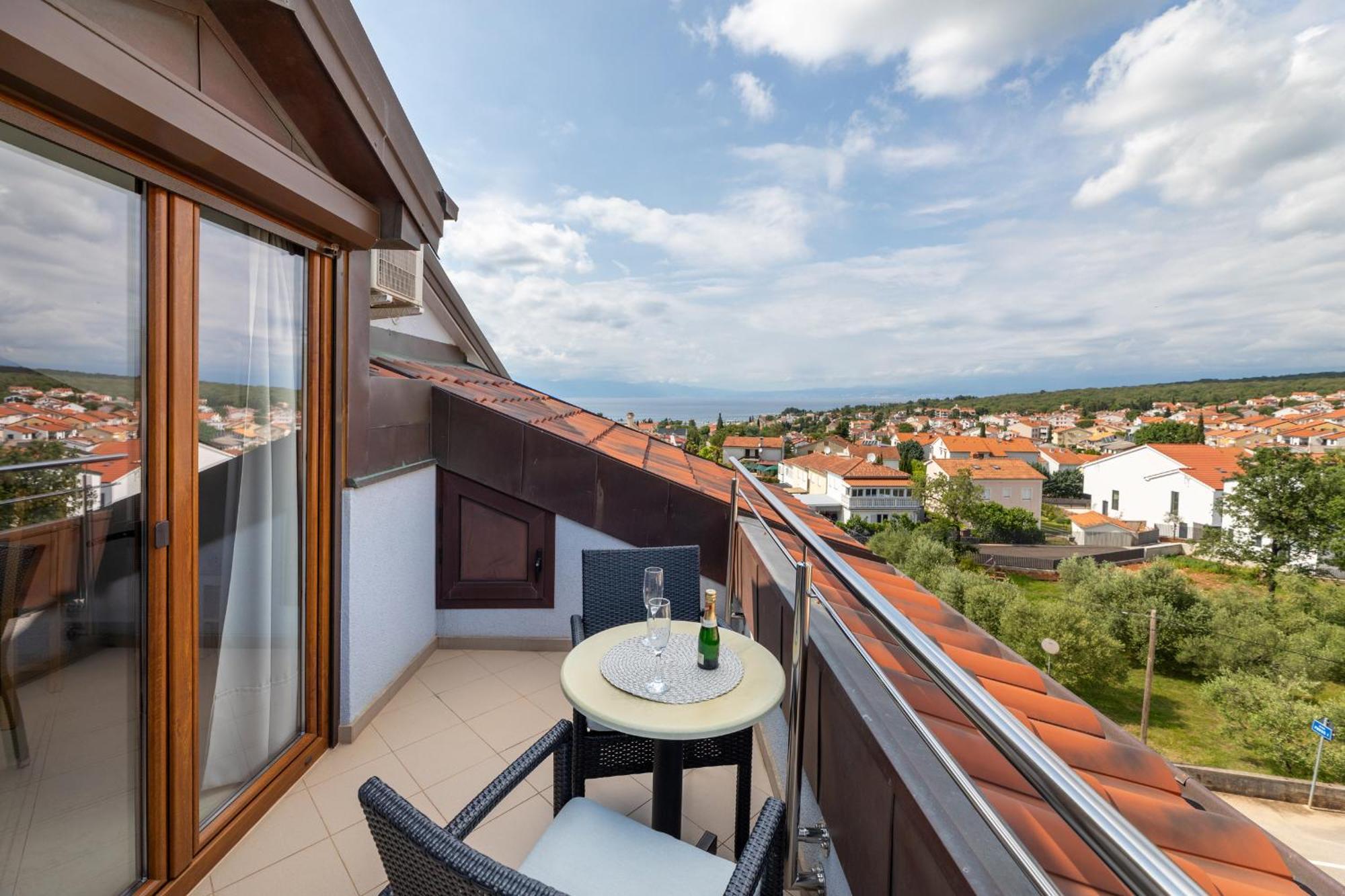 Apartments Kvarner Malinska Zewnętrze zdjęcie